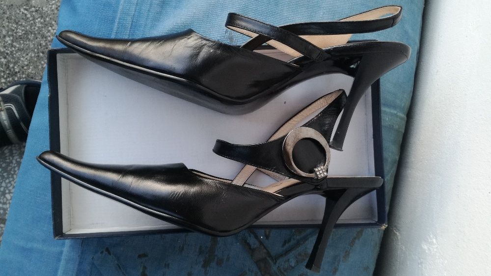 Продавам дамски обувки