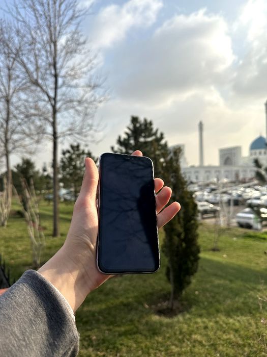 iPhone 11 128gb ideal