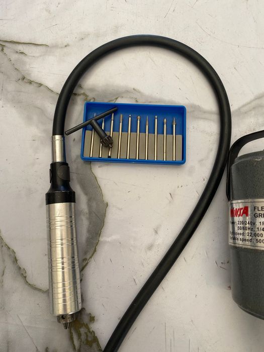 Продам бор машинку