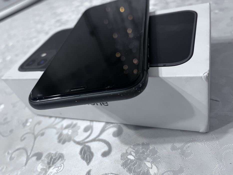 Iphone 11 64 gb.
