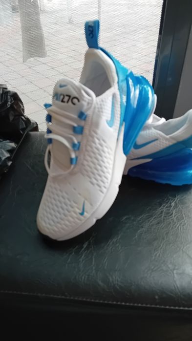 Haine originale  de vânzare