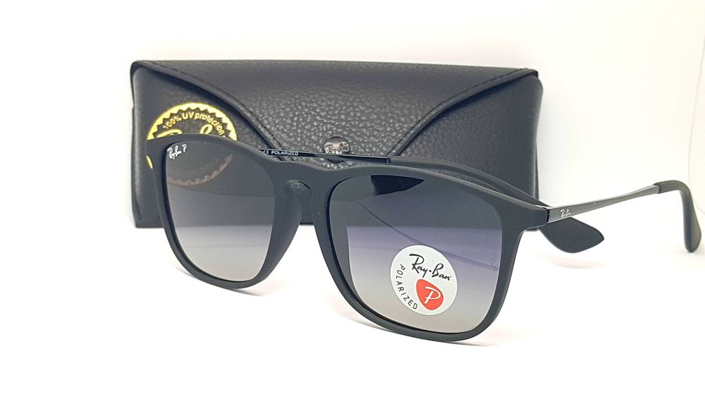 Ochelari de soare Ray Ban RB4187 Chris 622/3T Polarizat