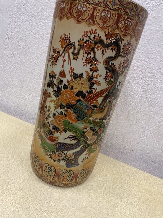 Голяма китайска ваза от порцелан