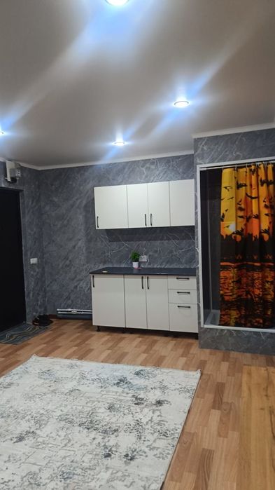 Продам большую комнату с душем