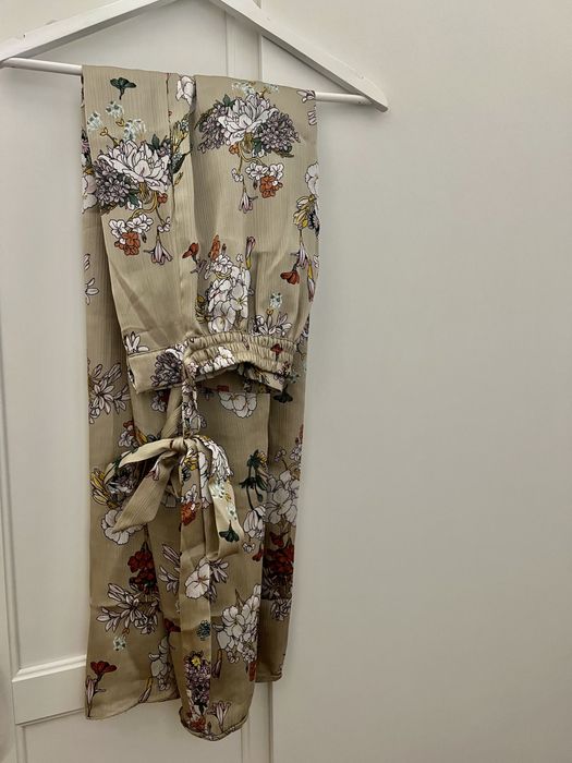 Salopeta camasa ie pantaloni boho chic vara imprimeu plaja