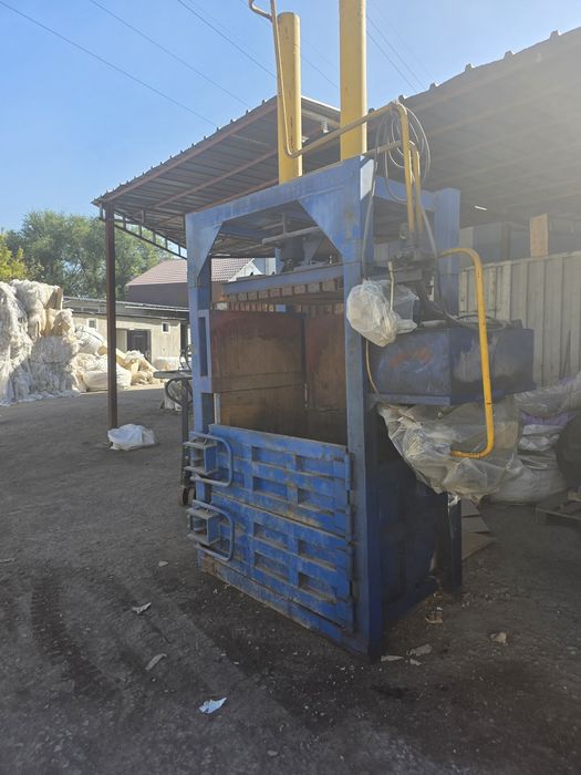 Продам пресс для макулатуры