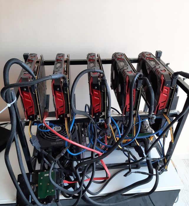 Майнинг риг/Mining rig 6 броя RX580 8GB