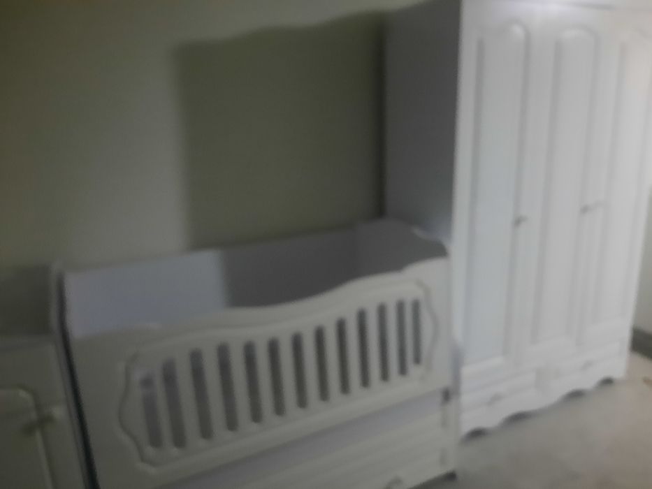 Детский шкаф с 3дверями,  кровать