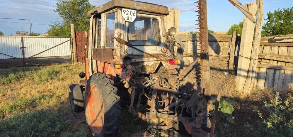 Продам тракторы МТЗ 82 и Т25