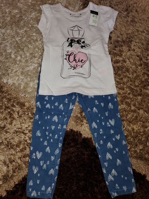 Тениска +дънки !