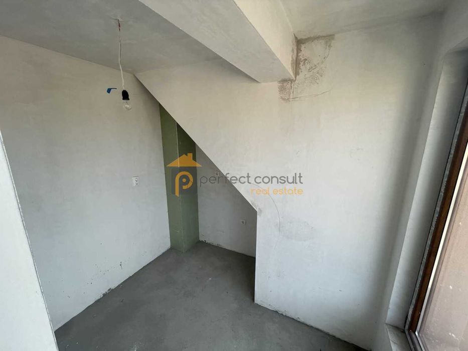 Продава се Тристаен апартамент в Пловдив, Център - 99 кв.м за 1920 €/кв.м - Снимка #11