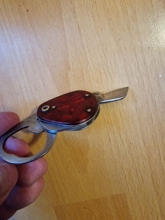 breloc multifuncțional vintage