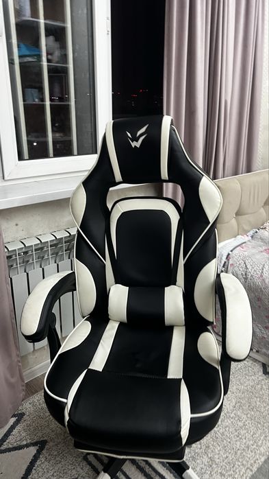 Кресло игровое.