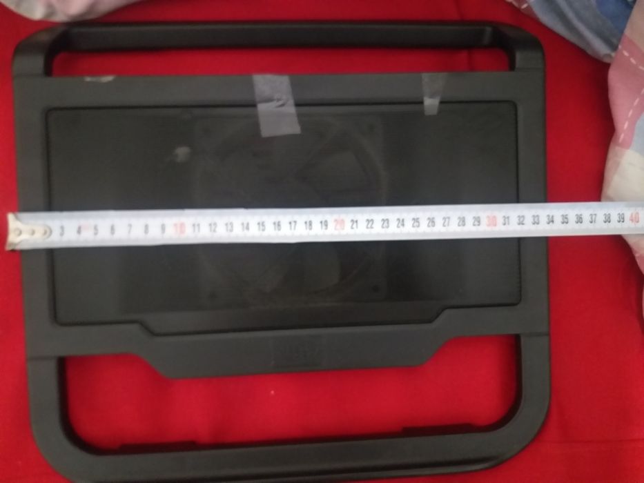 Подставка под ноутбук