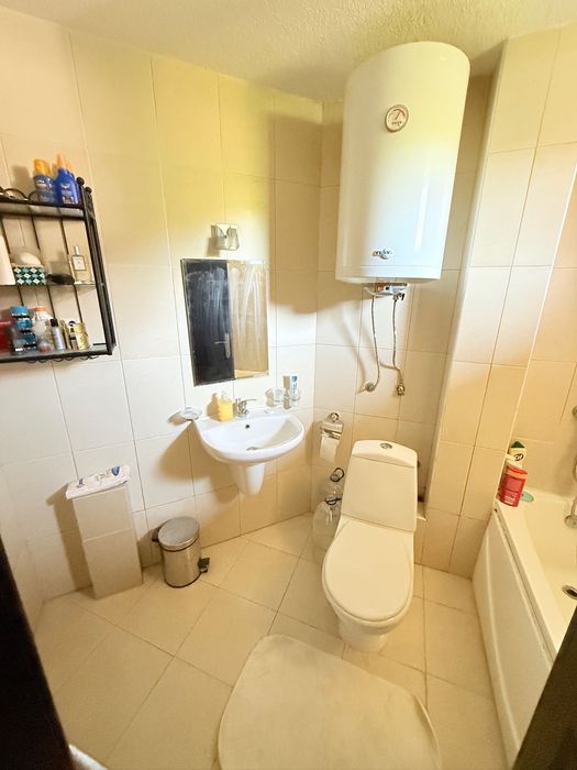 Продава се Къща в с. Кошарица, Област Бургас - 225 кв.м за 796 €/кв.м - Снимка #2