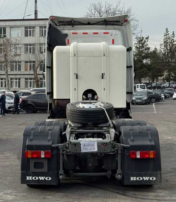 Тягач HOWO Т9 Рассрочка