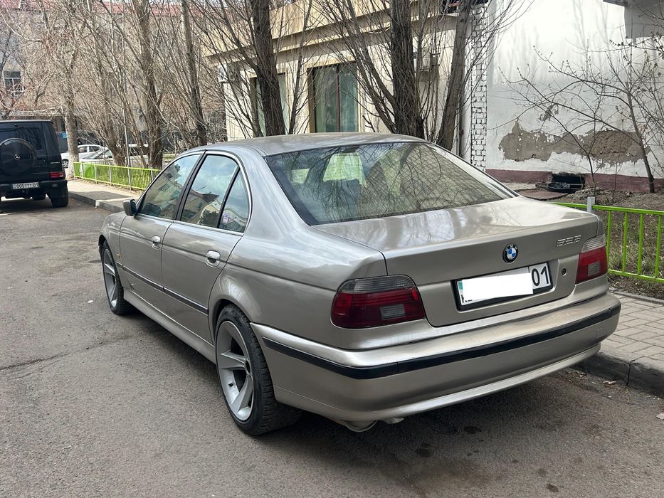 Продам bmw e39 528