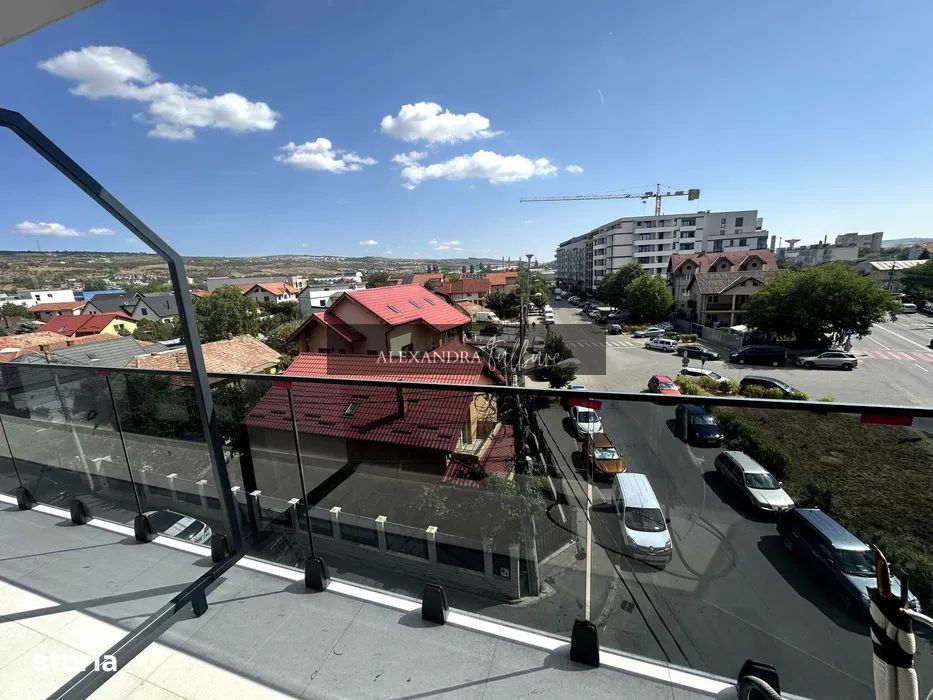 Apartament spatios | 2 camere | parcare | Campina
