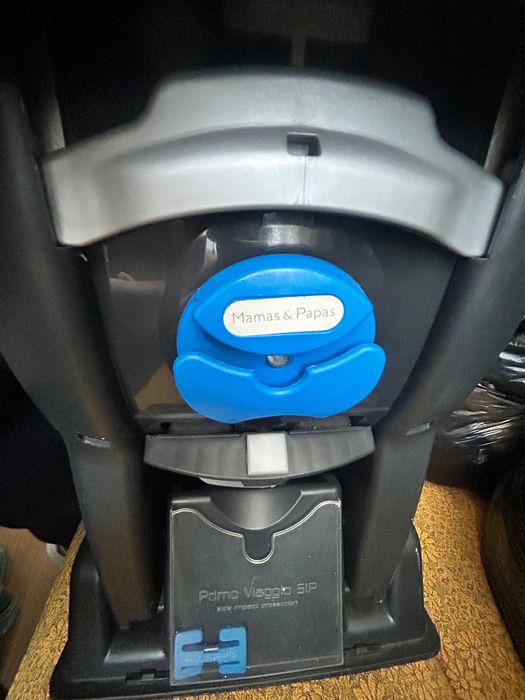 Mamas and Papas бебешко столче за кола