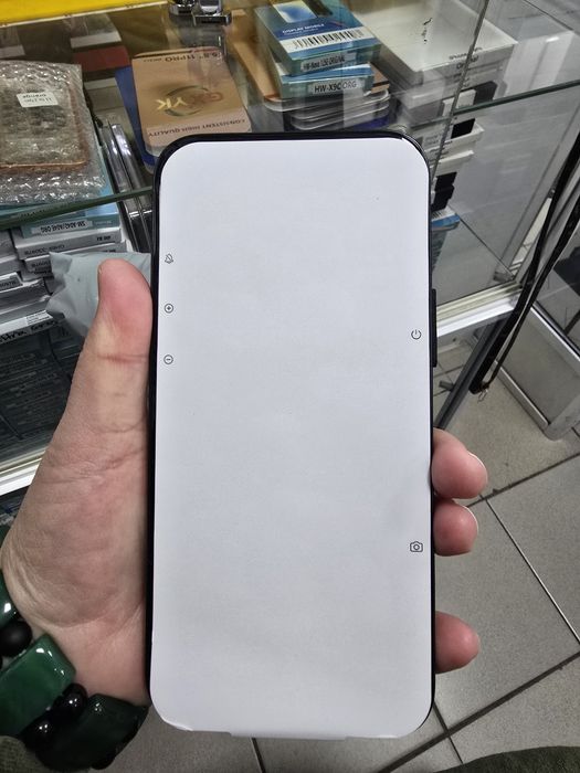 Айфон 17про макс