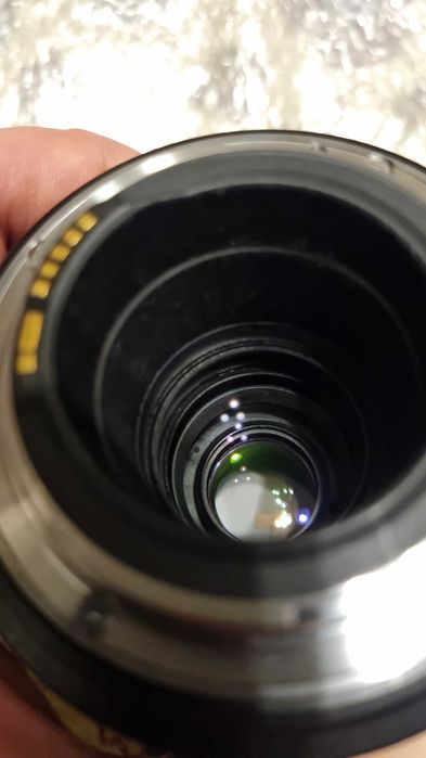 Canon EF MP-E 65mm f2.8 5x macro