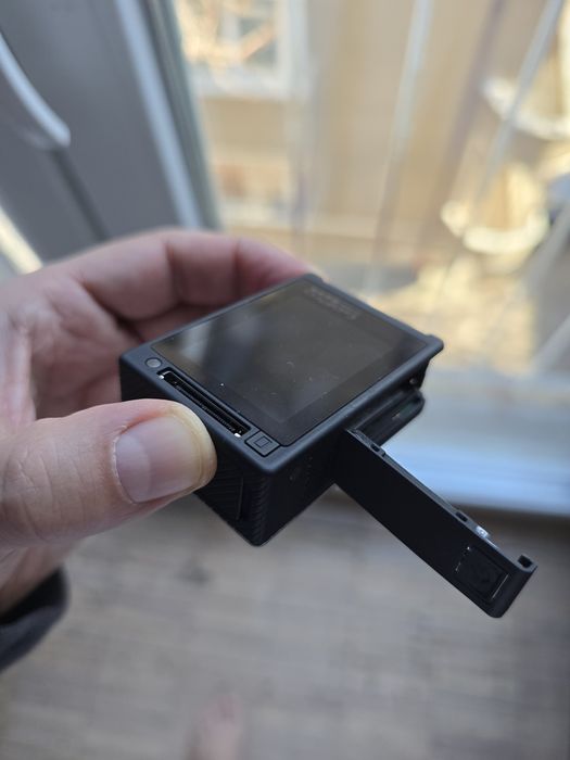 GoPro HERO 4 и батерии