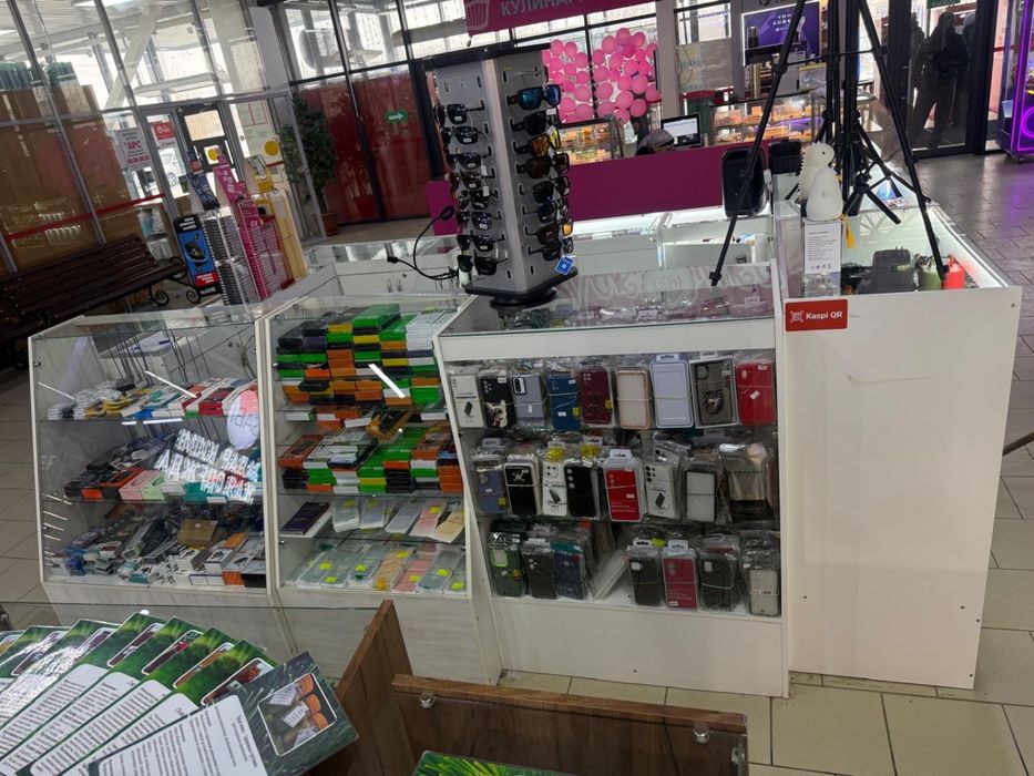 Продам витрины 20000тг