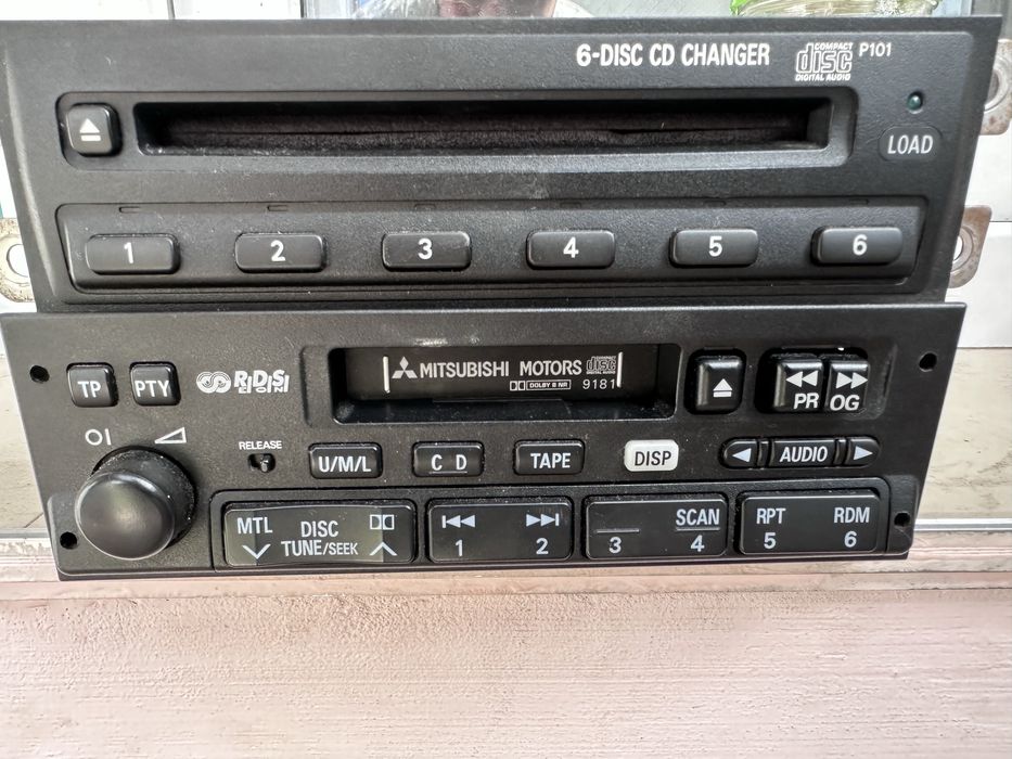 CD/radio за мижубиши паджеро