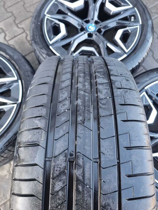 Jante  BMW iX i20 Anvelope iarna noi Vredestein 275 40 22