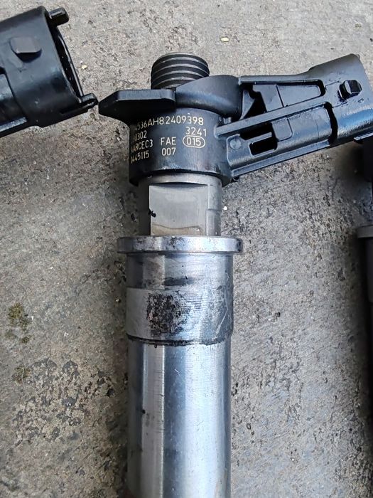 Injector Renault Koleos 2.0dci 350lei buc