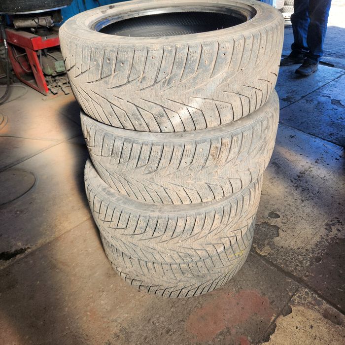 Продам Резину  17