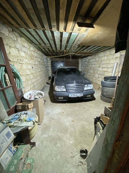 Земельный участок с домиком