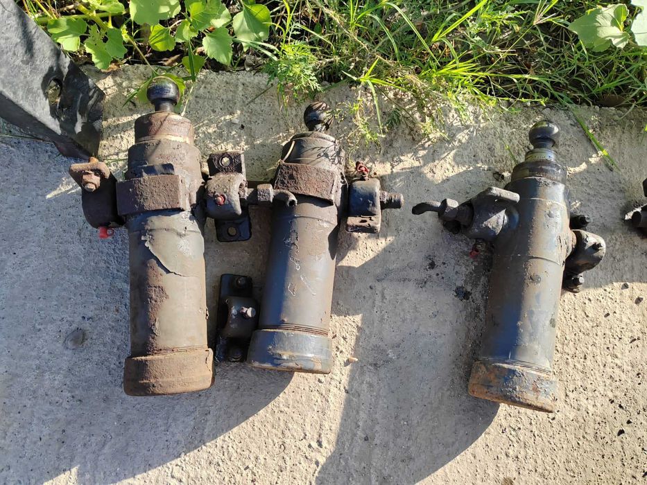 Cilindru basculare iveco 3,5 tone