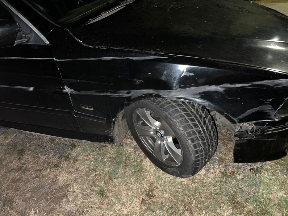 Pentru vânzare sau dezmembrez BMW 520 D.