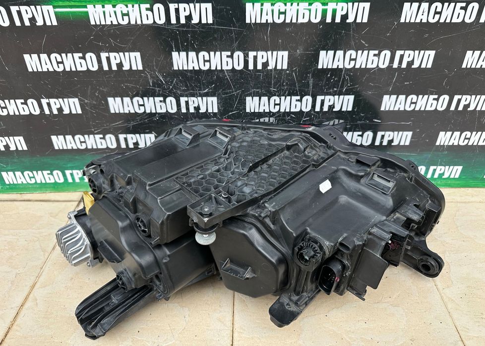 Фар far десен фарове IQ.LIGHT за Фолксваген Пасат Б8 Vw Passat B8 фейс