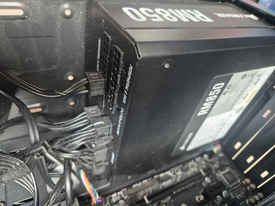 Sursa Corsair RM 850