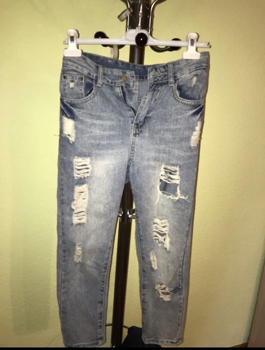 Джинсы для подростков