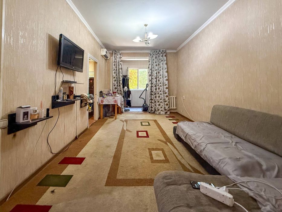 Продам 2/2/5 Буюк ипак йули Художников ипотека