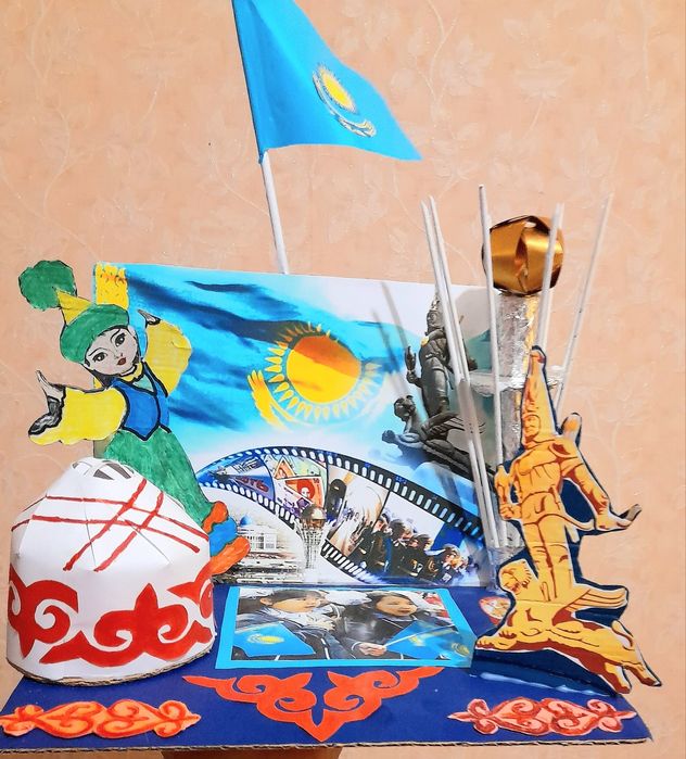 Поделки, рисунки, лэпбуки , макеты в садик и школу