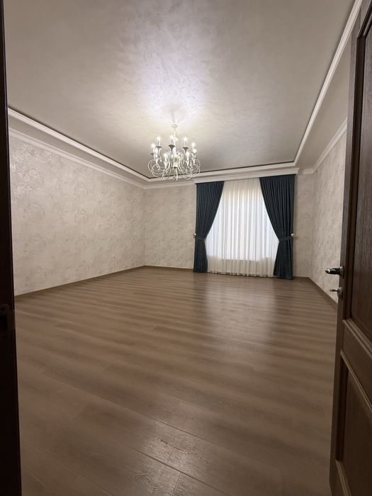 Fayzobod Bilimdon mahallada 5.5 sotix tayyor uchastka sotiladi