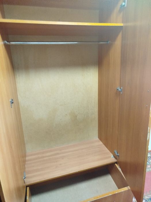 Отдам шкаф 200/150/60