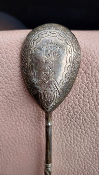 Продам старинную ложку