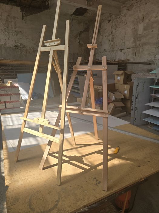 стативи за  рисуване