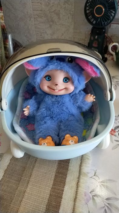 Продам игрушки .
