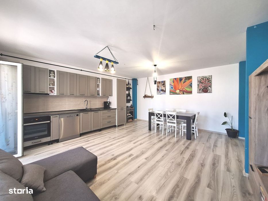 Apartament cu 2 camere, 55 mp, balcon, zona Cetatii — fotografia 3