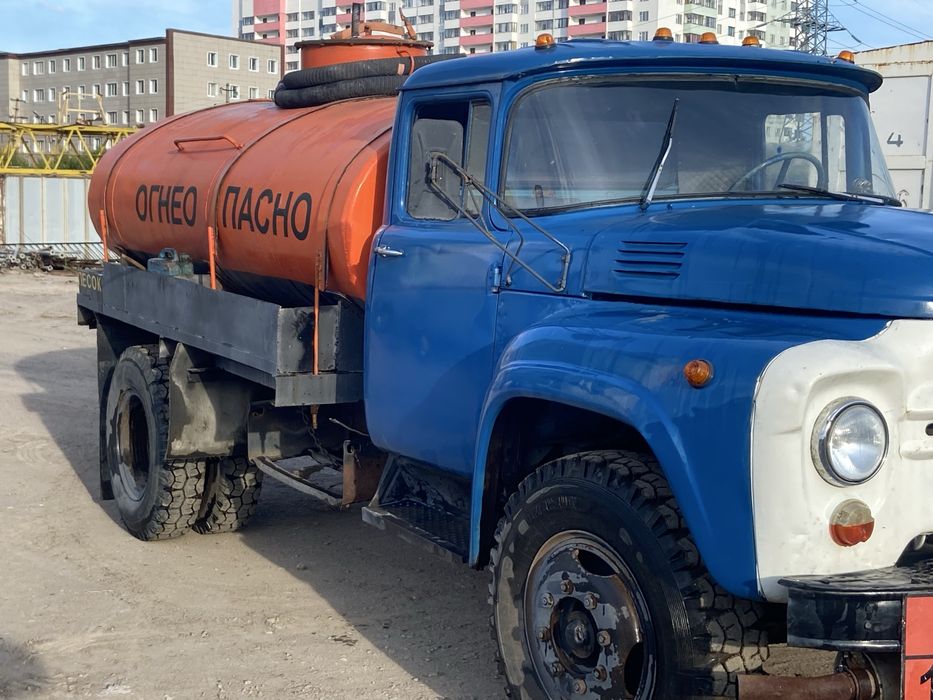 Зил130 бензавоз.