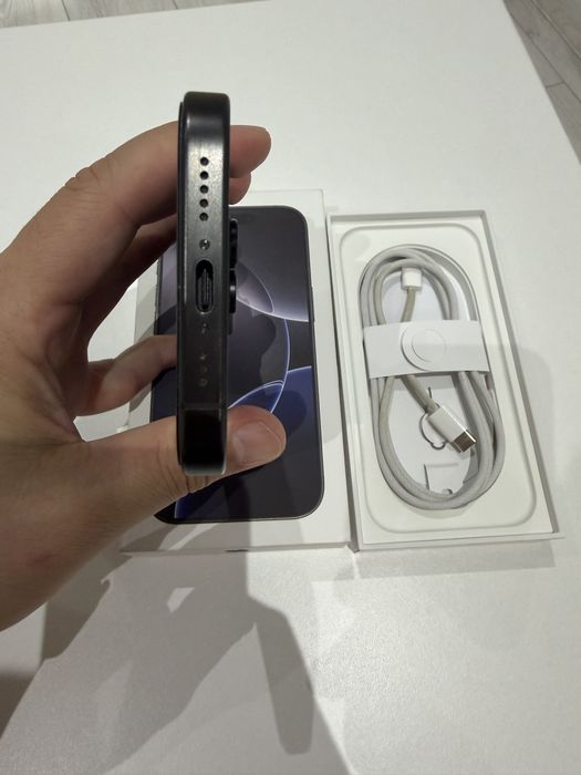 Iphone 16 Pro Black Titanium 256