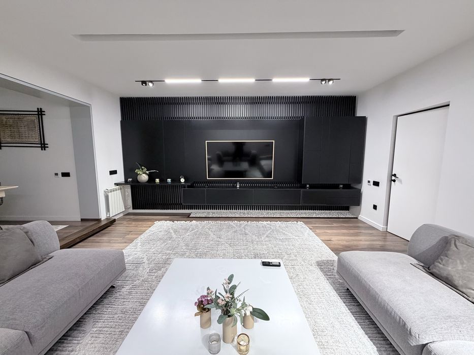 4-комн. квартира, 104 м², 1/5 эт. — Коратош