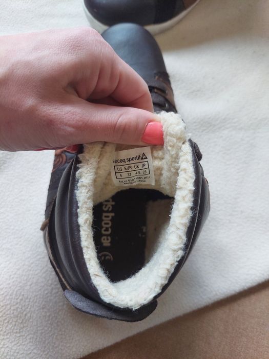 Adidasi toamna/iarna Ĺe Coq Sportif, marimea 37 - stare foarte buna