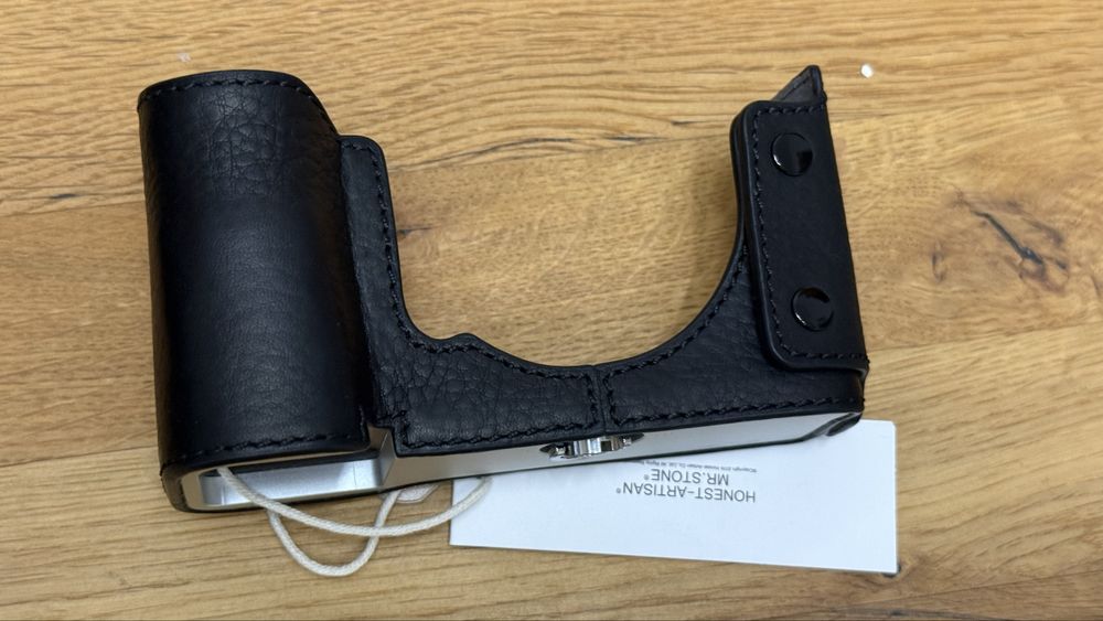 Halfcase pentru Sony A7C  piele naturala Mr. stone